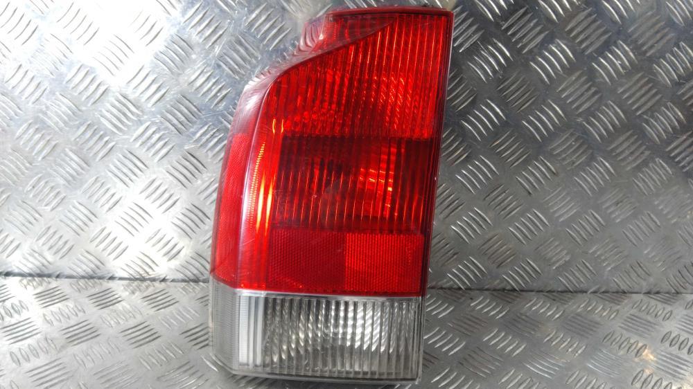 фонарь задний левый Volvo XC70 2 поколение 2003, цвет, 9154497 - фото №1