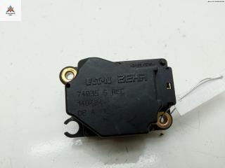 моторчик заслонки печки Volvo V70 2 поколение [рестайлинг] 2004, 2.4 л., дизель, МКПП, чёрный, универсал, 140404