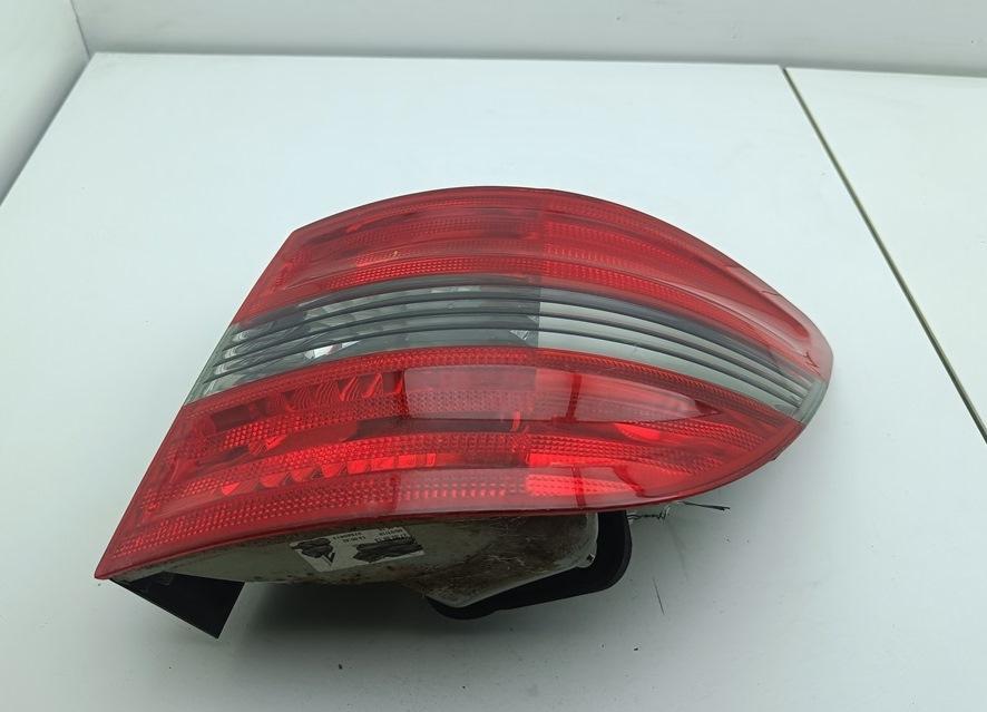 фонарь задний правый Mercedes-Benz B W245 2006, 2.0 л., бензин, АКПП, серый, минивэн, 1698202464
