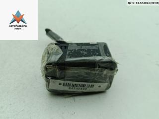 кнопка стеклоподъемника переднего левого Opel Combo 3 поколение (C) 2002, 1.6 л., бензин, МКПП, серый, фургон, 13363202