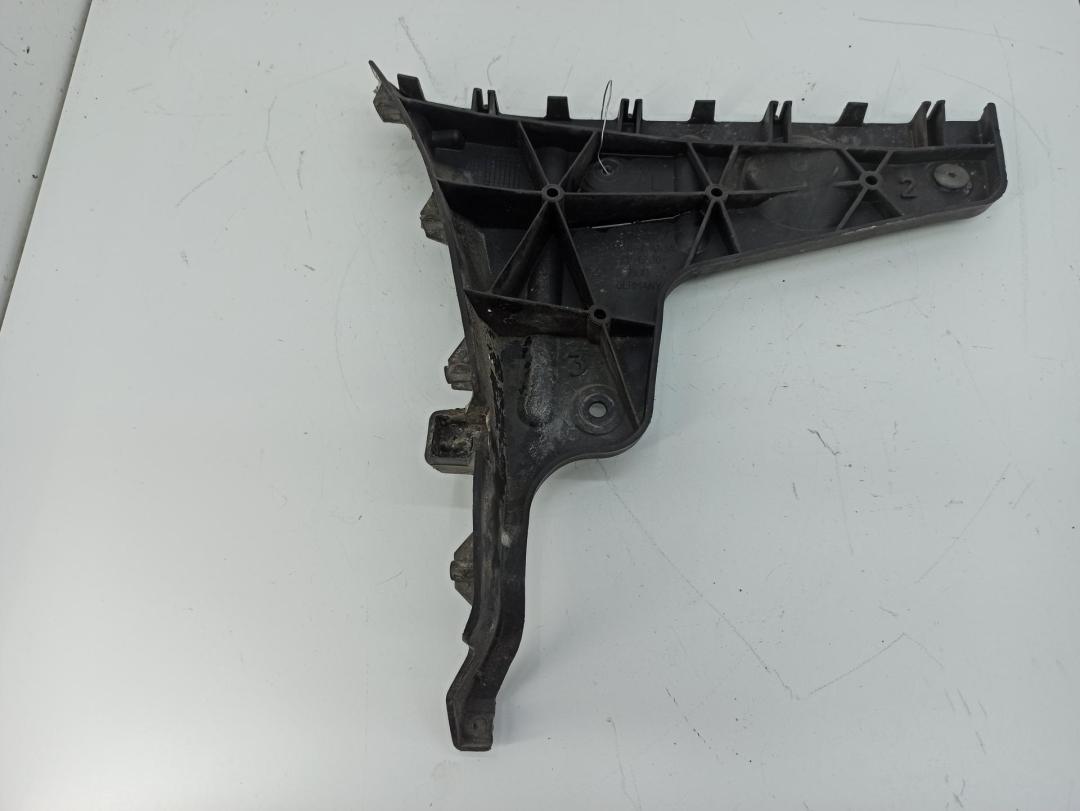 кронштейн заднего бампера Audi A4 B7 2005, 2.0 л., TFSI, бензин, АКПП, серый, универсал, 8E9807453A - фото №1