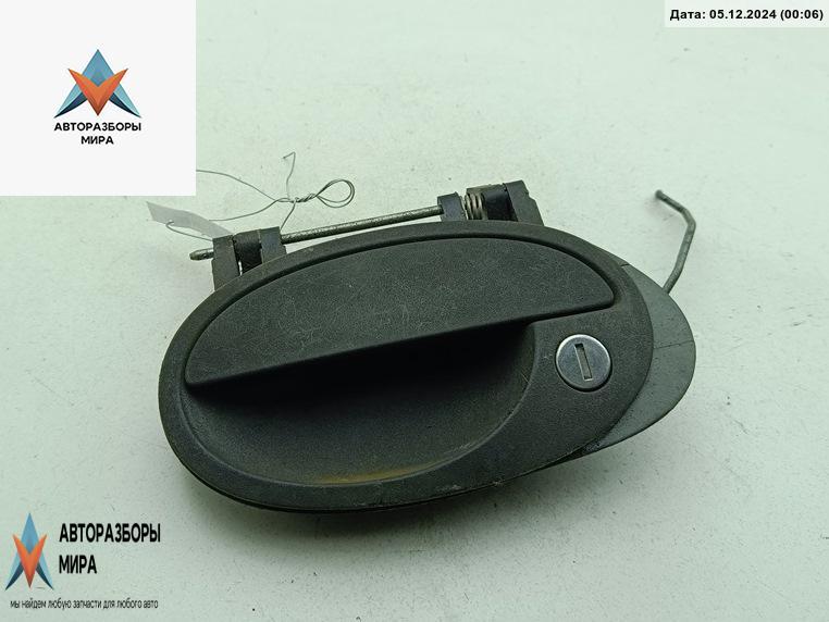 ручка наружная передняя левая Opel Combo 3 поколение (C) 2002, 1.6 л., бензин, МКПП, серый, фургон - фото №1