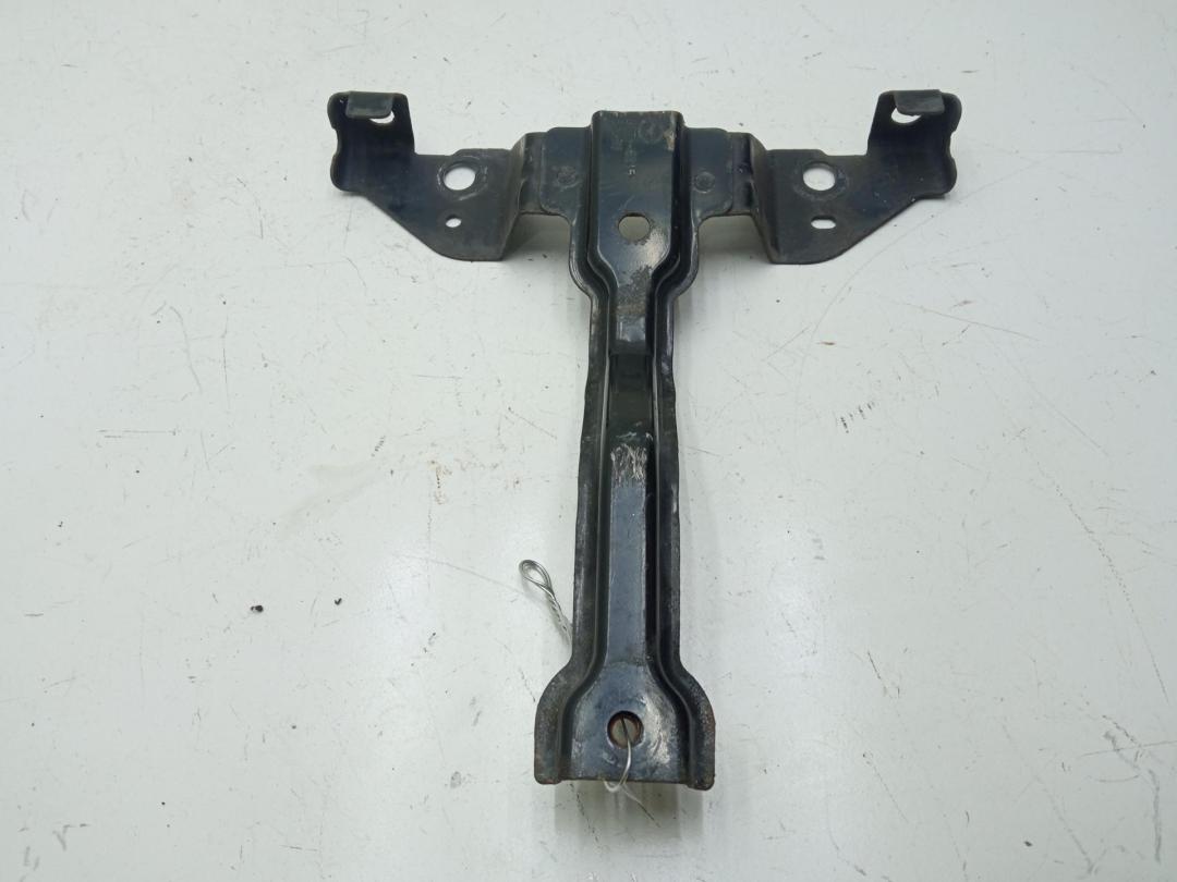 рамка капота Mazda 2 2008, 1.3 л., бензин, МКПП, белый, хетчбэк 5 дв., DF715215Y