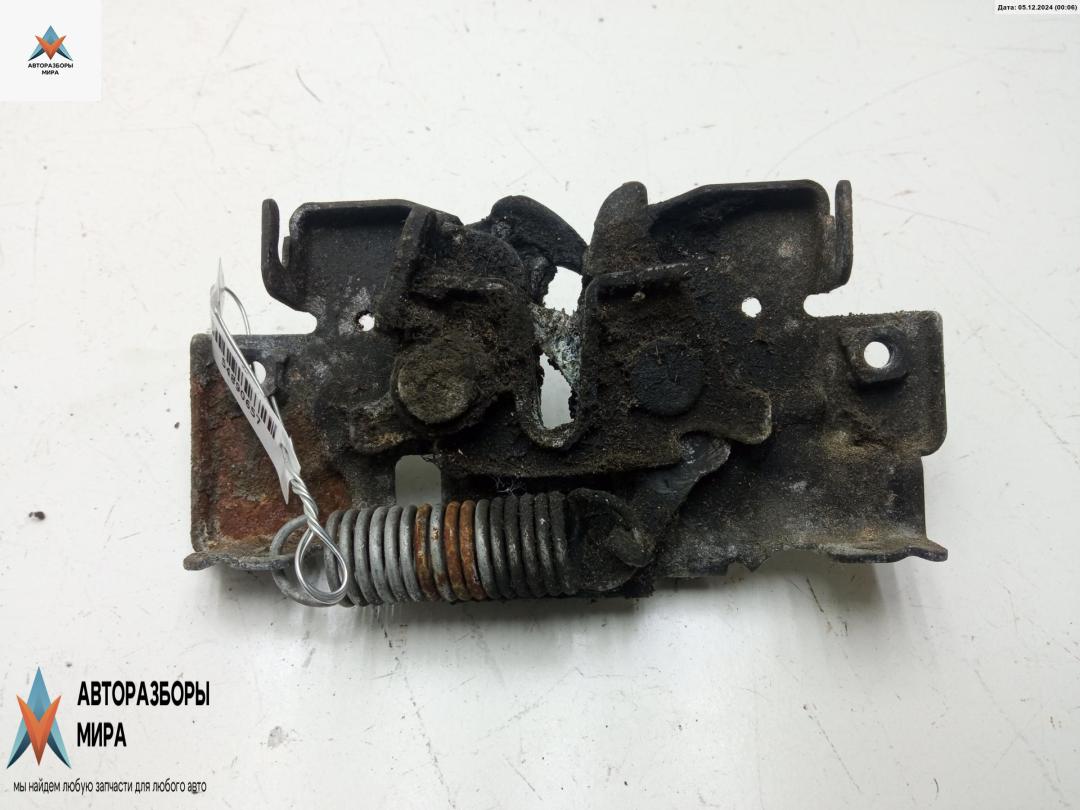 замок капота Mazda 2 DE 2008, 1.3 л., бензин, МКПП, белый, хетчбэк 5 дв. - фото №1