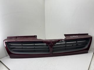 решетка радиатора Mitsubishi Space Wagon 1995, красный, минивэн, MR155554