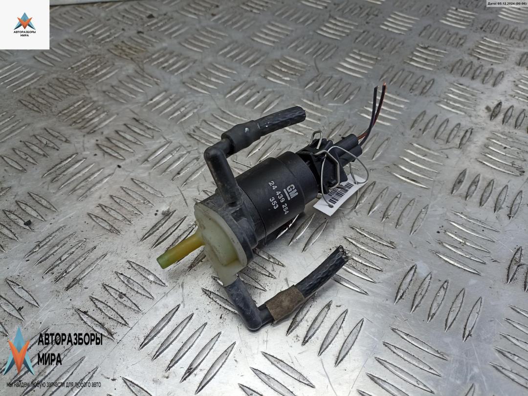 насос (моторчик) омывателя стекла Opel Vectra C 2003, серый, универсал, 24439254 - фото №1