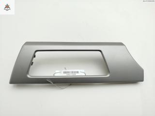 накладка на торпедо (консоль) BMW 3 серия E90/E91/E92/E93 [рестайлинг] 2008, 2.0 л., дизель, АКПП, серый, универсал, 7132847