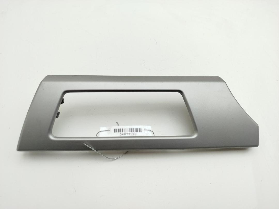 накладка на торпедо (консоль) BMW 3 E90/E91/E92/E93 2008, 2.0 л., дизель, АКПП, серый, универсал, 7132847 - фото №1