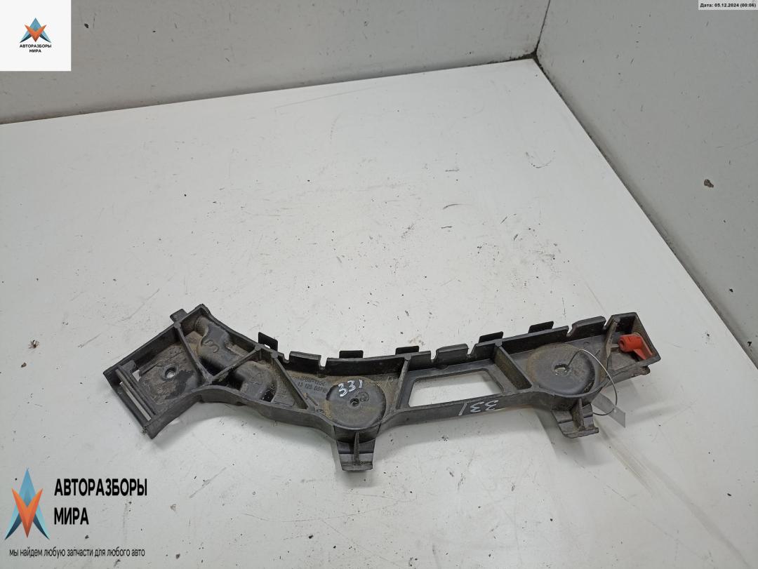 кронштейн заднего бампера Opel Zafira 2 поколение (B) 2007, 1.9 л., дизель, МКПП, серый, минивэн, 13125037 - фото №1
