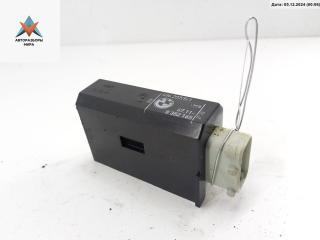 активатор (привод) замка двери BMW 5 серия E39 1999, 2.5 л., бензин, АКПП, серый, универсал, 8352165