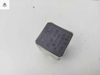 блок управления вентилятором (реле) Opel Astra H/Family [рестайлинг] 2005, 1.7 л., дизель, МКПП, зелёный, хетчбэк 5 дв., 13171831