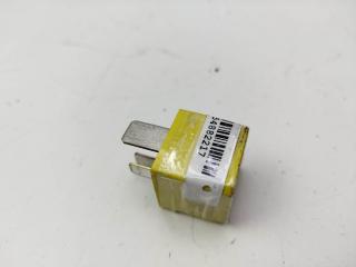 реле бензонасоса Opel Astra H 2005, 1.7 л., дизель, МКПП, зелёный, хетчбэк 5 дв., 90226846