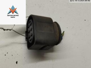 разъем (фишка) проводки Audi A4 B6 2004, 2.0 л., бензин, МКПП, чёрный, седан, 1J0973733