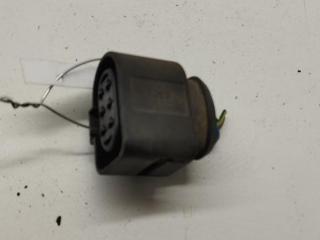 разъем (фишка) проводки Audi A4 B6 2004, 2.0 л., бензин, МКПП, чёрный, седан, 1J0973733