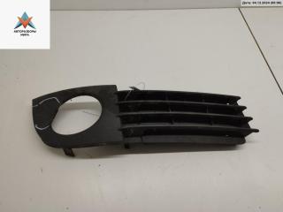 заглушка (решетка) в бампер Audi A6 4B/C5 [рестайлинг] 2003, 2.5 л., дизель, МКПП, чёрный, универсал, 4B0807682AA