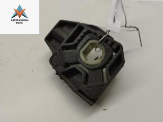 кронштейн радиатора Audi A3 8L [рестайлинг] 2002, 1.9 л., дизель, МКПП, синий, хетчбэк 5 дв., 1J0806155