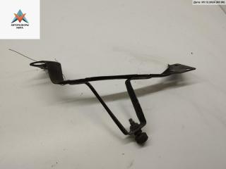 кронштейн (крепление) Audi A4 B6 2003, 2.5 л., дизель, МКПП, серый, универсал, 8H0805537