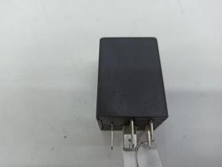 реле (прочие) Audi 80 B4 1993, 2.0 л., бензин, АКПП, красный, седан, 431955531