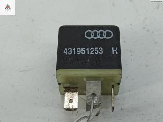 реле (прочие) Audi 80 8C/B4 1993, 2.0 л., бензин, АКПП, красный, седан, 431951253H