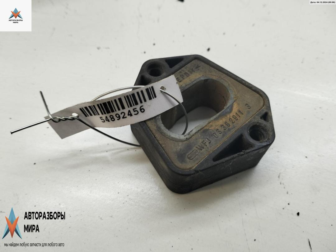 кронштейн радиатора Skoda Octavia mk1 (A4 1U) 1998, 1.6 л., бензин, МКПП, серый, хетчбэк 5 дв., 1J0806157A - фото №1