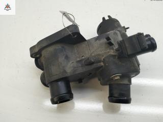 корпус термостата Volkswagen Golf 4 поколение 2001, 1.4 л., бензин, МКПП, серый, хетчбэк 5 дв., 032121111