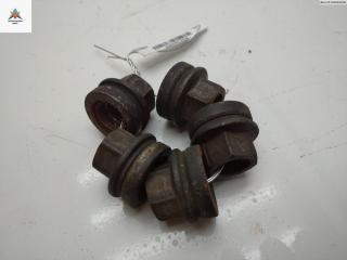 болт колесный Ford Transit 7 поколение 2008, 2.2 л., дизель, МКПП, красный, микроавтобус