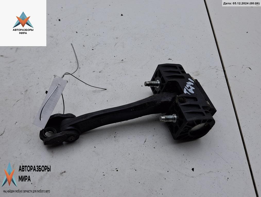 Ограничитель открывания двери задней Opel Astra H 2004, универсал, 13107851 - фото №1