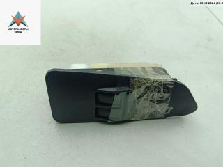 блок управления стеклоподъемниками Mitsubishi Space Runner 2 поколение 2000, 2.4 л., бензин, МКПП, красный, минивэн