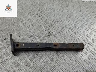 кронштейн (крепление) Peugeot 207 1 поколение [рестайлинг] 2009, 1.4 л., бензин, МКПП, красный, хетчбэк 5 дв.