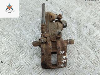 суппорт задний правый Nissan Primera P11 2000, 2.0 л., бензин, МКПП, синий, хетчбэк 5 дв.