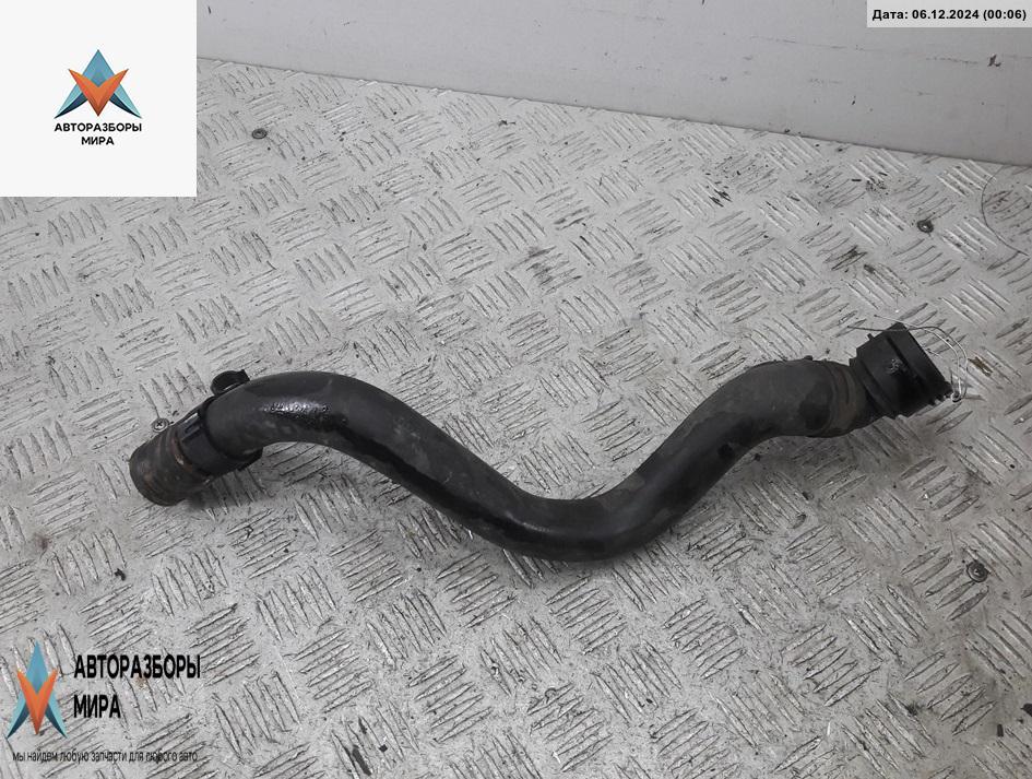 патрубок радиатора Volkswagen Caddy 3 поколение 2005, 2.0 л., дизель, 6Q0122291E - фото №1