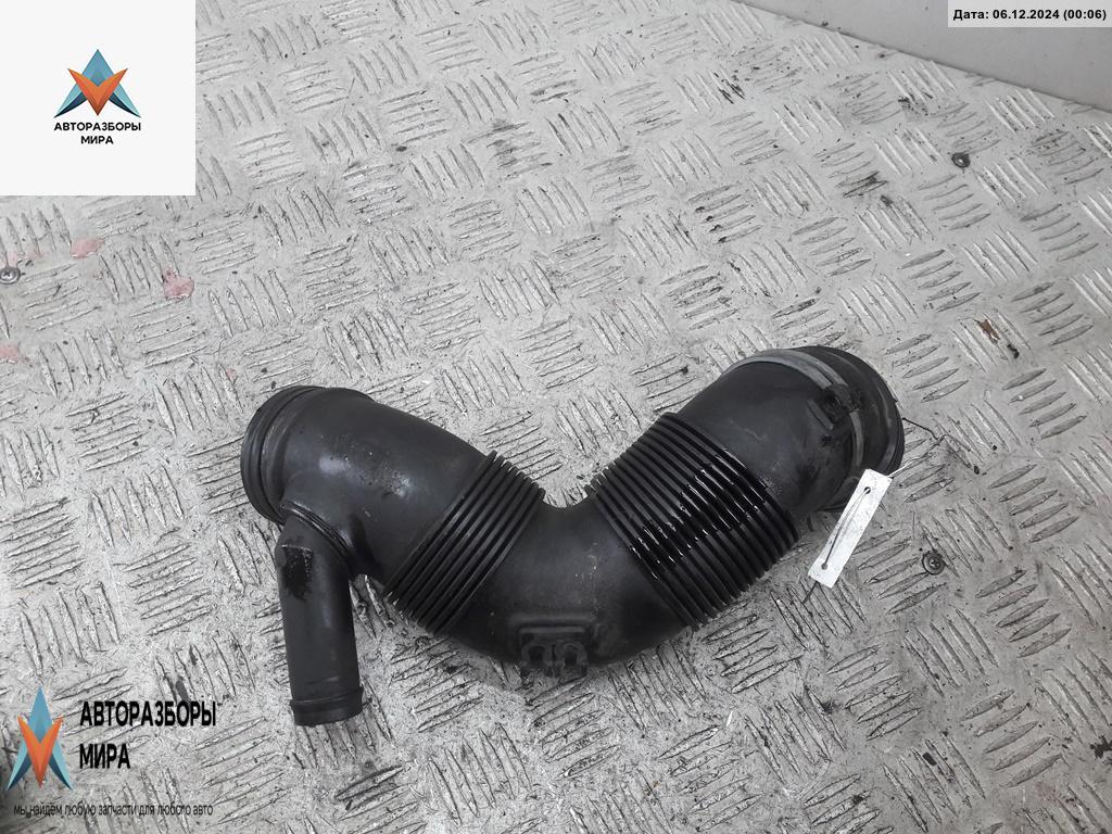 патрубок турбины Volkswagen Passat B6 2007, 1.9 л., дизель, 3C0129654 - фото №1