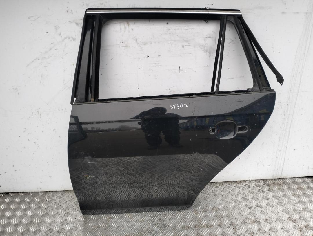 дверь сдвижная Volkswagen Golf-6 2011, чёрный, универсал