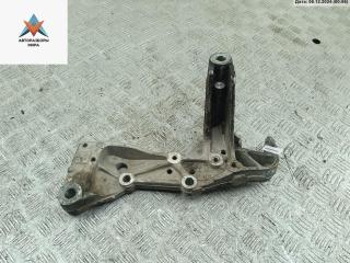 рычаг передний левый Volkswagen Golf 6 поколение 2011, 2.0 л., дизель, МКПП, чёрный, универсал