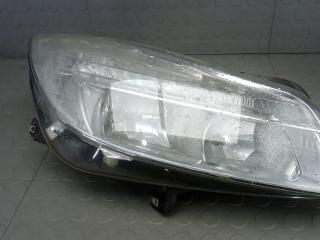 фара правая Opel Insignia 1 поколение (A) 2010, 1.8 л., бензин, МКПП, хетчбэк 5 дв.