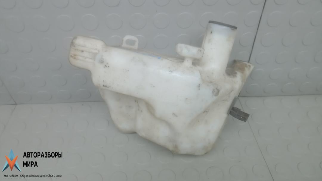 бачок омывателя Citroen C4 Grand Picasso 1 поколение 2008, 1.6 л., дизель, робот, минивэн - фото №1