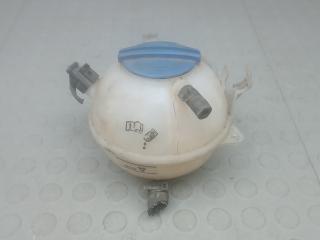 бачок расширительный Volkswagen Touran 1 поколение [2-й рестайлинг] 2013, 2.0 л., дизель, МКПП, минивэн, 1K0121407A, 3B0121321