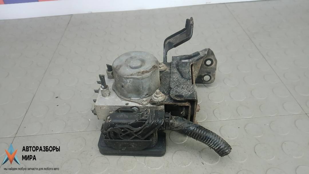 блок ABS Nissan X-Trail T32 2016, 1.6 л., дизель, МКПП, внедорожник 5 дв., 476604CC1B - фото №1