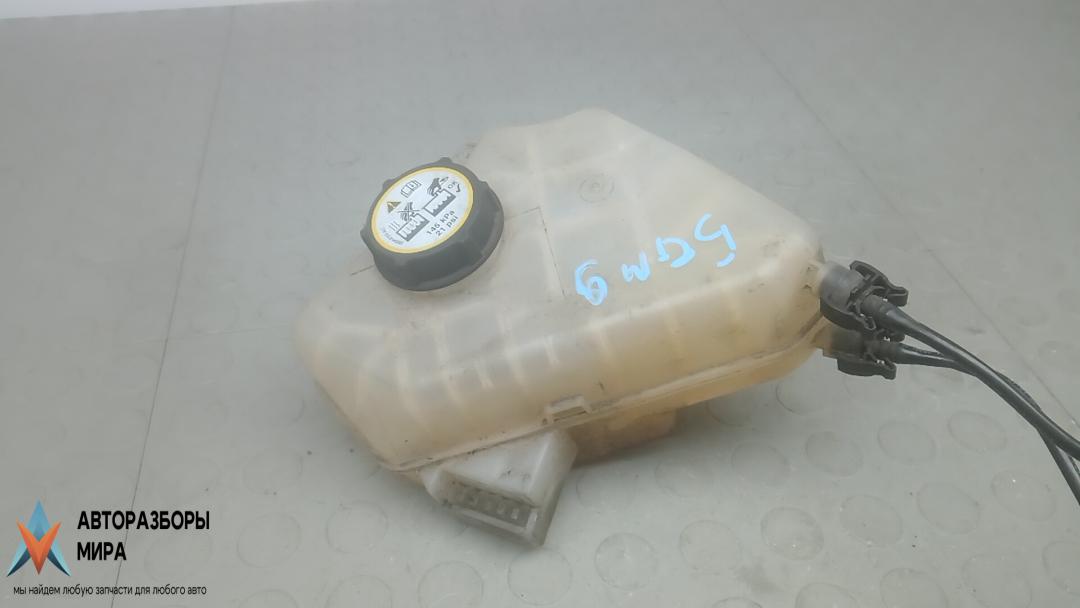 бачок расширительный Ford EcoSport 2 поколение 2015, 1.5 л., дизель, МКПП, внедорожник 5 дв. - фото №1