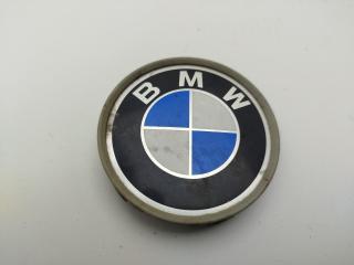 колпачок литого диска BMW 3 E46 2002, 2.0 л., бензин, МКПП, чёрный, универсал, 1095361