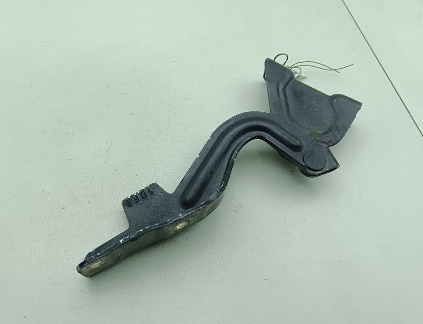 петля капота левая Mitsubishi Grandis 2004, чёрный, минивэн