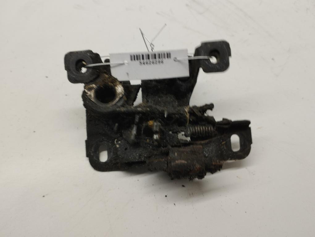 замок капота Audi A6 C5 2003, 2.5 л., дизель, МКПП, чёрный, универсал, 4B0923503