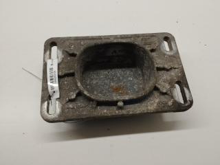 кронштейн двигателя Audi A4 B6 2004, 2.0 л., бензин, МКПП, чёрный, седан, 8E0199335K