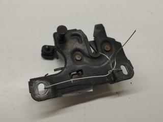 замок капота Audi A6 4B/C5 1998, 1.8 л., бензин, МКПП, синий, седан, 8L0823509