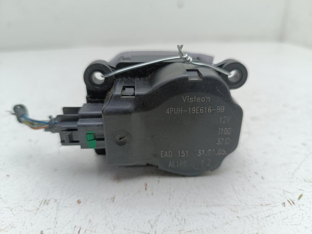 моторчик заслонки печки Citroen C5 2005, 2.0 л., дизель, МКПП, чёрный, универсал, 4PUH-19E616-BB