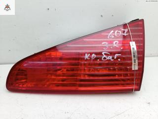 фонарь крышки багажника правый Peugeot 607 1 поколение 2002, 2.2 л., дизель, АКПП, серый, седан, 2543D