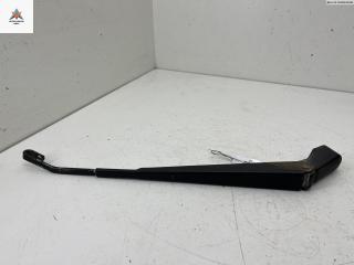 Щеткодержатель (поводок стеклоочистителя) задний Mitsubishi Space Wagon 2 поколение (Typ N30/N40) 1995, 2.0 л., бензин, МКПП, красный, минивэн