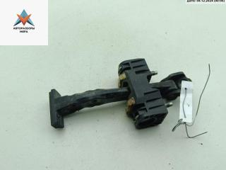 Ограничитель открывания двери задней Opel Astra H/Family [рестайлинг] 2005, хетчбэк 5 дв., 13107851