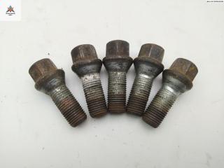 болт колесный Mercedes-Benz C-Класс W204/S204 2009, 2.2 л., дизель, АКПП, серый, универсал