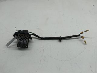 блок управления вентилятором (реле) Ford Focus 1 поколение [рестайлинг] 2003, 1.6 л., i, бензин, МКПП, серый, универсал, 3134462139